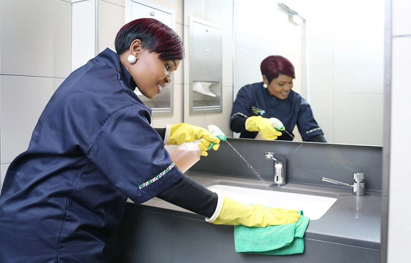 How to Get Cleaning Jobs in USA With Visa Sponsorship